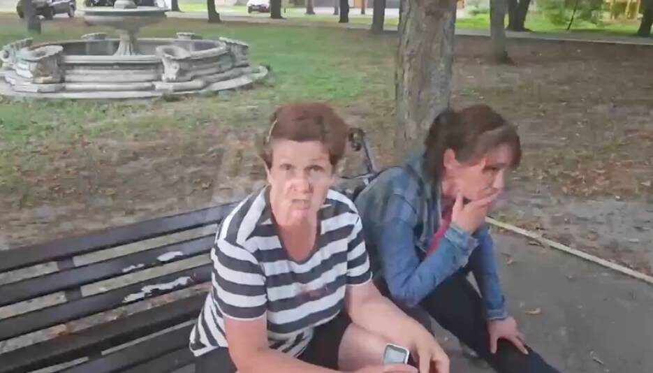 Эвакуированные россиянки рассказали о бесчинствах польских наемников. Фото: стоп-кадр видео "Реадовка"