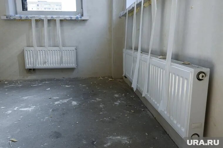 Застройщик отремонтировал квартиру после вмешательства приставов. Фото: Владимир Жабриков © URA.RU