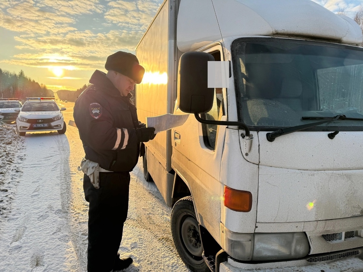 С 1 апреля 2025 года вступают в силу изменения в правилах ОСАГО, которые обещают перевернуть привычный мир автострахования. Но что именно изменится? Кто выиграет, а кто останется в минусе? Давайте разберемся вместе, чтобы вы могли подготовиться заранее и не попасть впросак. Начинаем, ключ на старт!