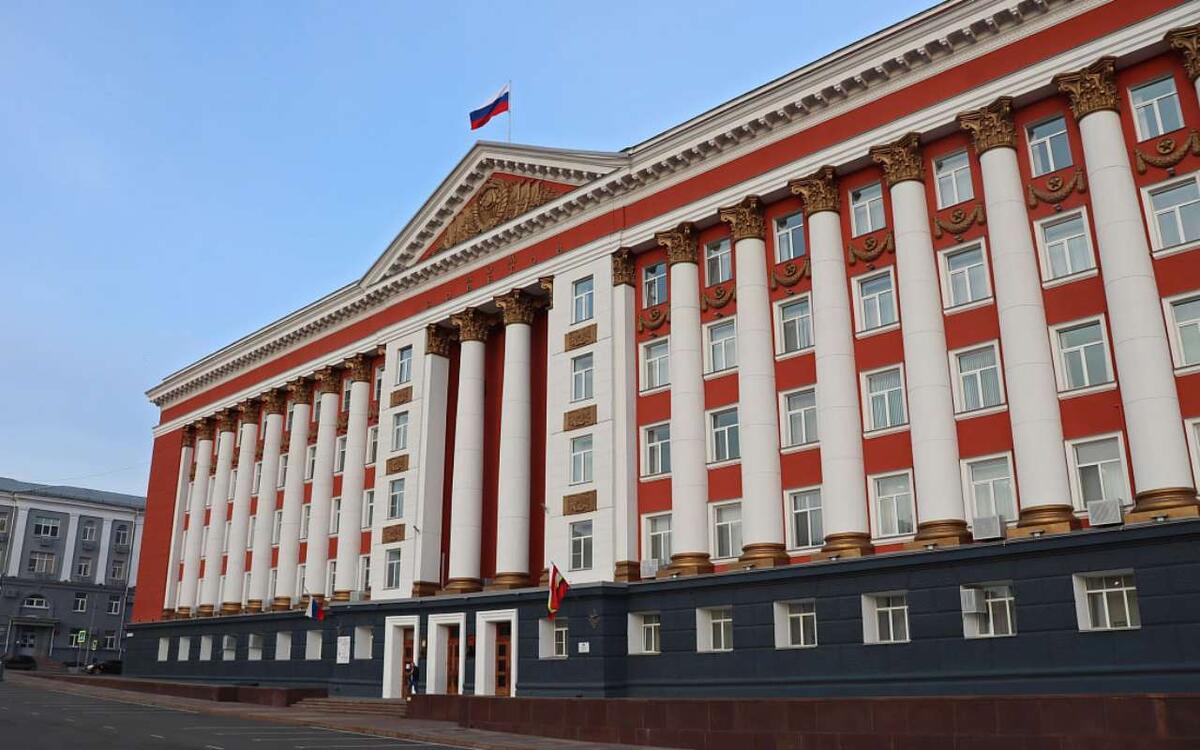    Руководитель курской «Облгосэкспертизы» ушел в отставку Фото: пресс-служба правительства Курской области