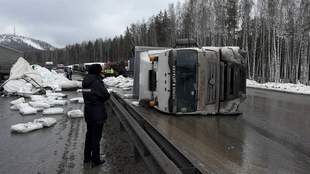    ФОТО: ГИБДД Свердловской области