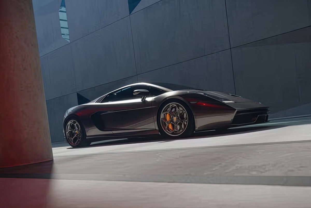 ©Tedson Motors ©Lamborghini