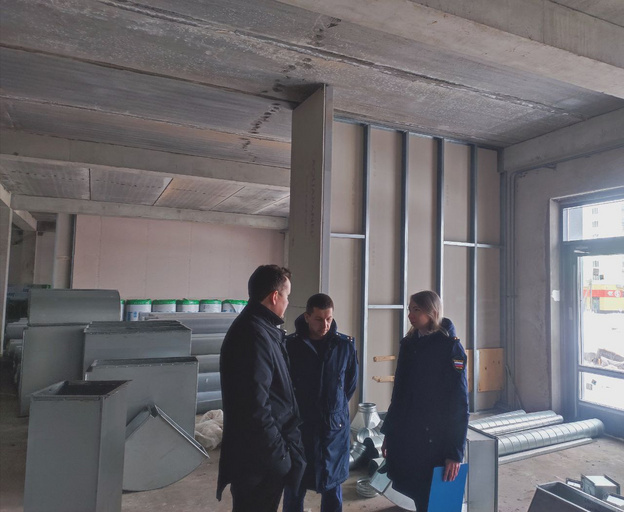    В школы на Рудницкого и в Шевелях приехала прокуратура