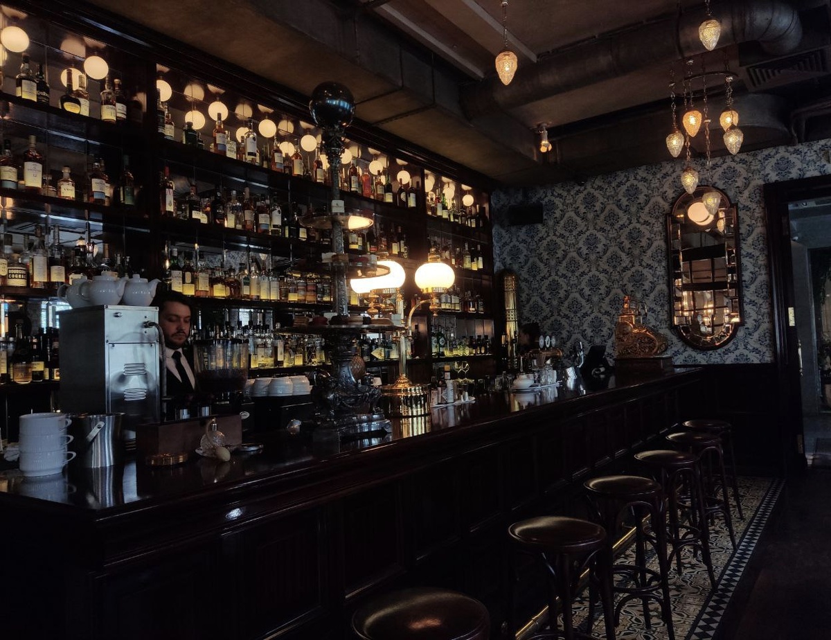 Барная стойка 