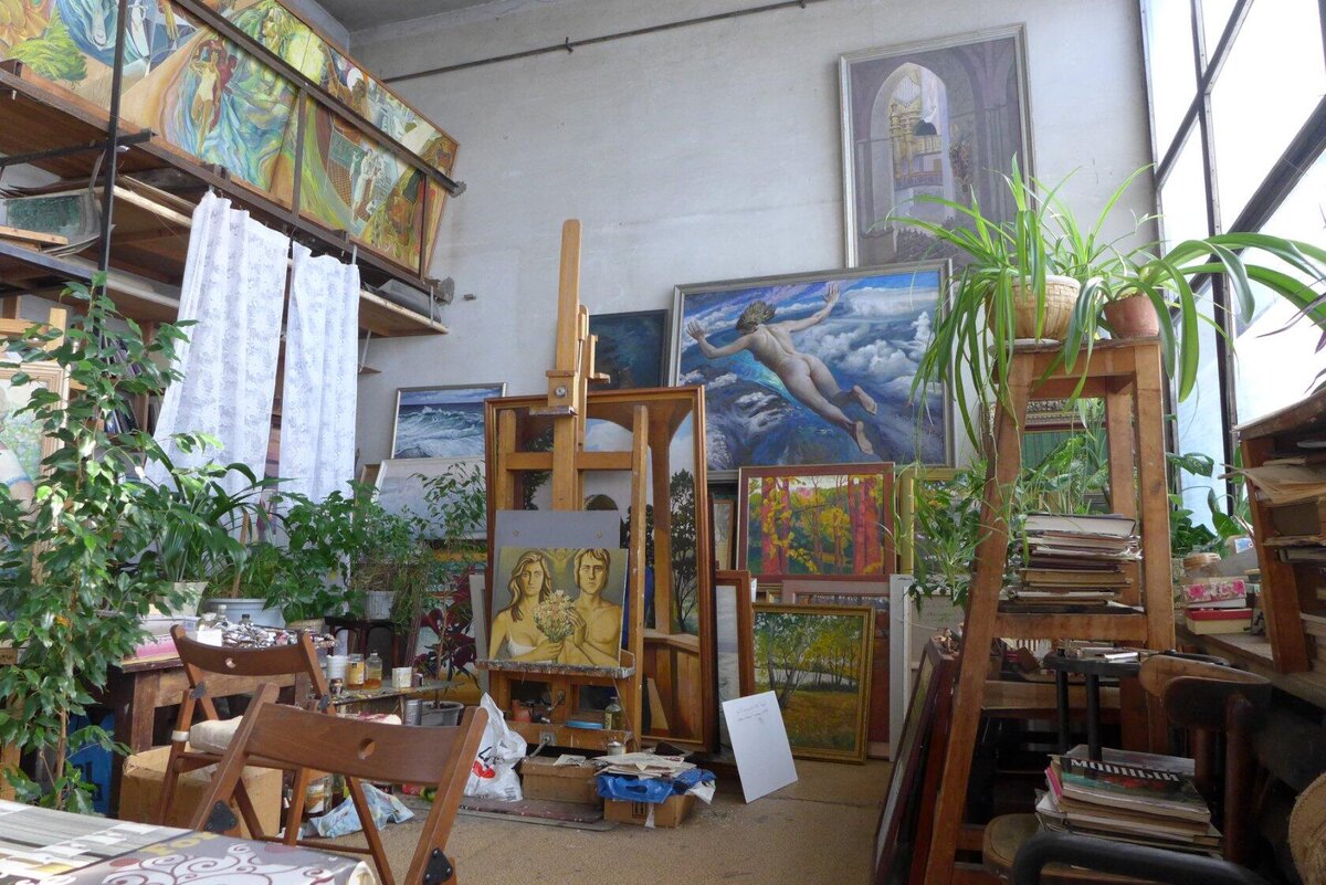 Мастерская  художника Георгия Кикина. Фото из интернета.