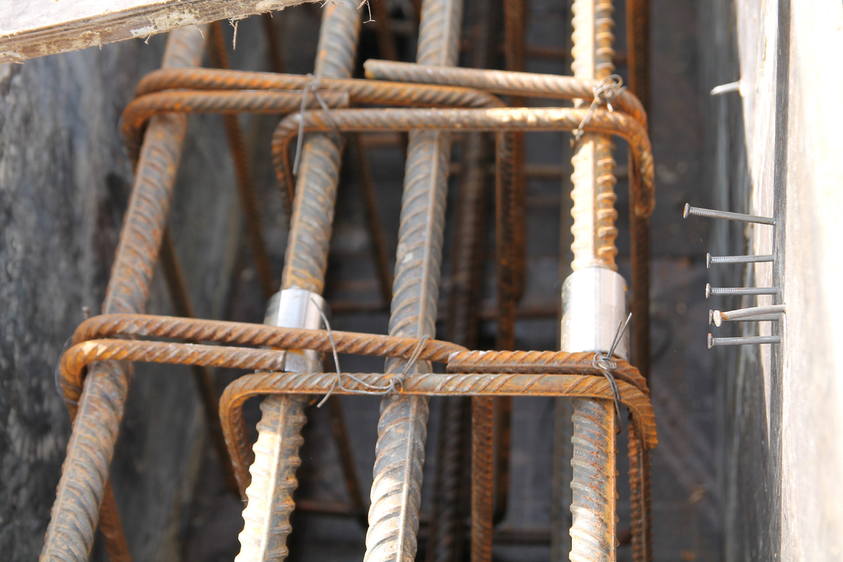 Механическое соединение арматуры при помощи резьбовых муфт