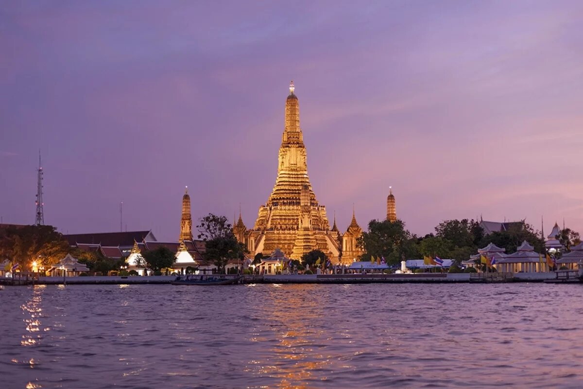    РСТ: Таиланд и ОАЭ стали популярными направлениями для россиян весной