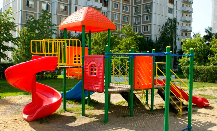     В 2025 году в Беларуси обустроят около 200 спортивных и детских площадок. Что еще сделают?