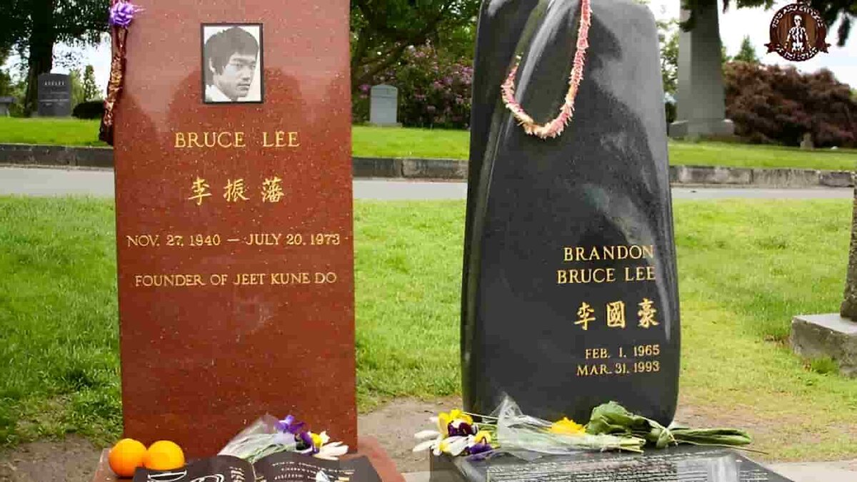 Могила Брюс Ли 