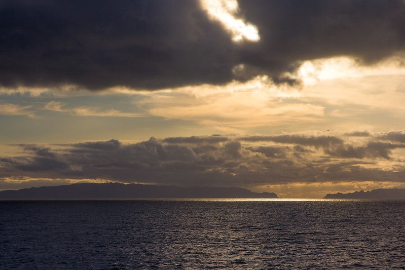 Восход солнца над Атлантическим океаном