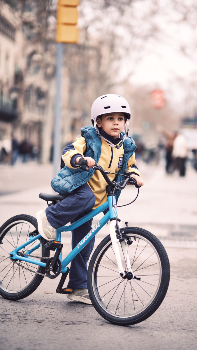 @lisaped_ru за фото благодарим @edelevdaily