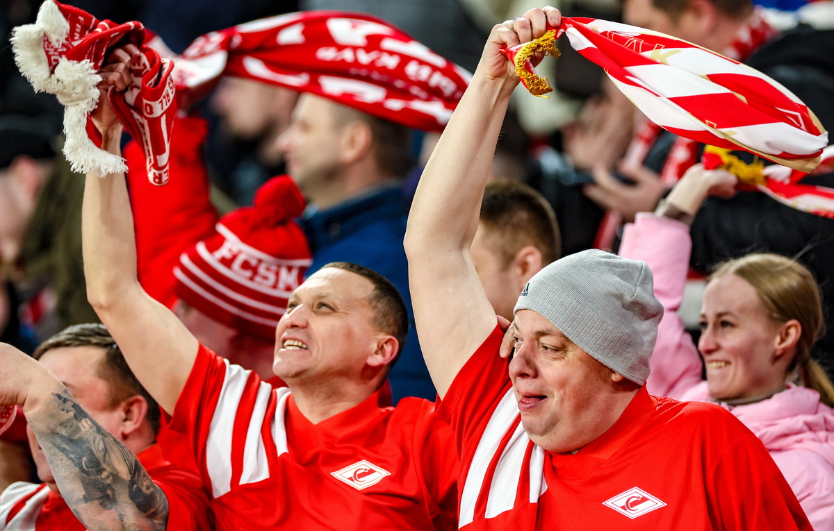    Болельщики "Спартака"  Сергей Савостьянов/ТАСС