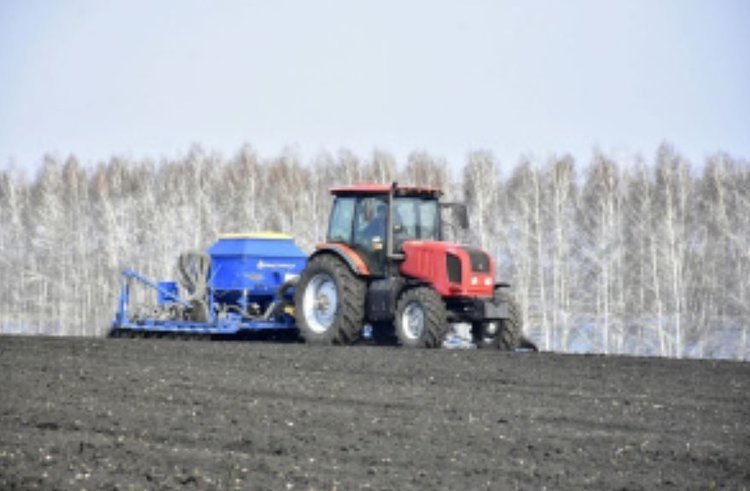    Яровой сев 2025 стартовал в Липецкой области