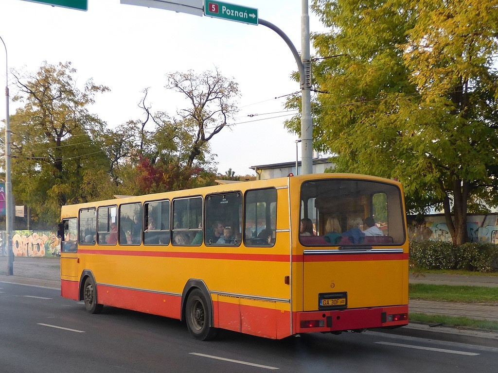 Jelcz-PR110 сзади. Источник фото: fotobus.msk.ru