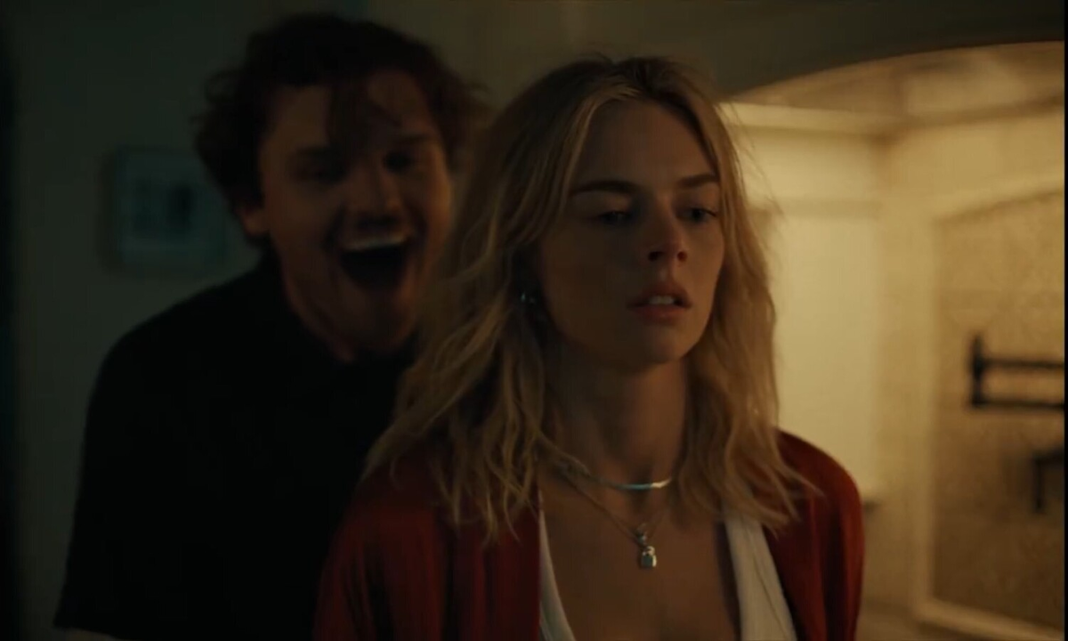 Когда фанатская любовь превращается в кошмар: хоррор о токсичных отношениях знаменитостей и поклонников