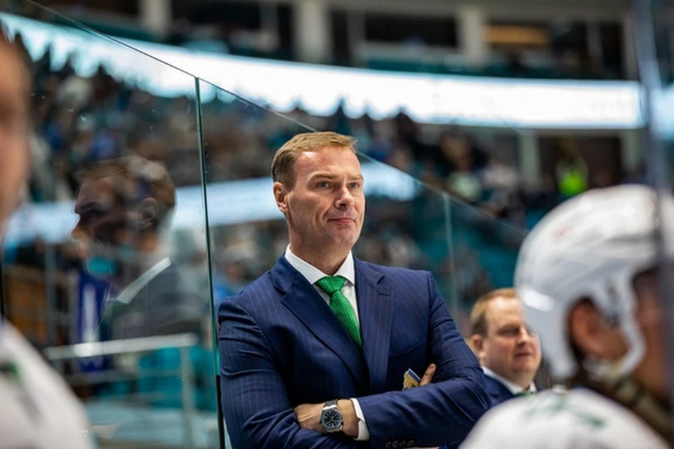 Главный тренер ХК "Салават Юлаев" Уфа.