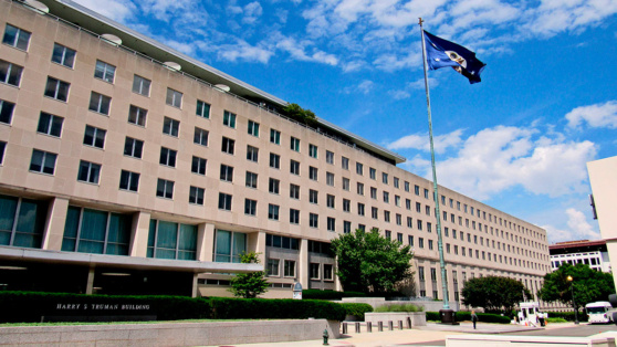    США стремятся к достижению долгосрочного мира на Украине, заявили в Госдепе ©Daniel J. Macy/Shutterstock/Fotodom