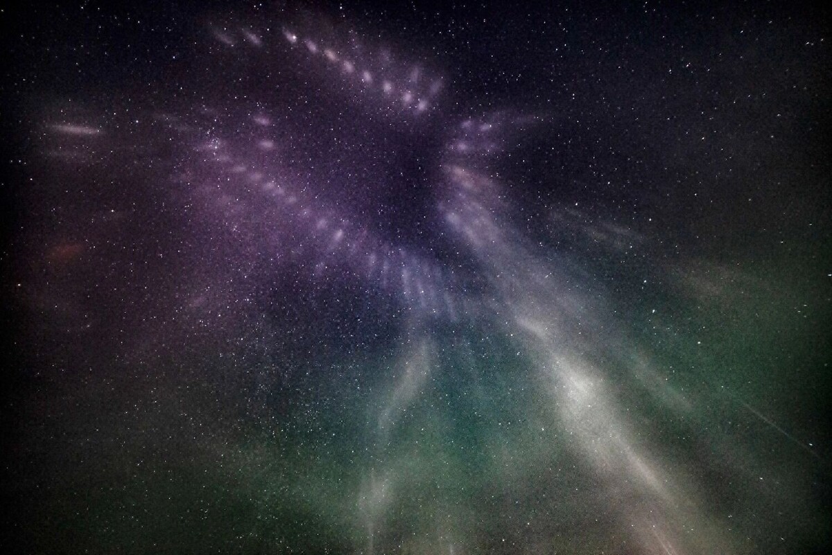     Источник: Охотники за сиянием (aurora hunters) / vk