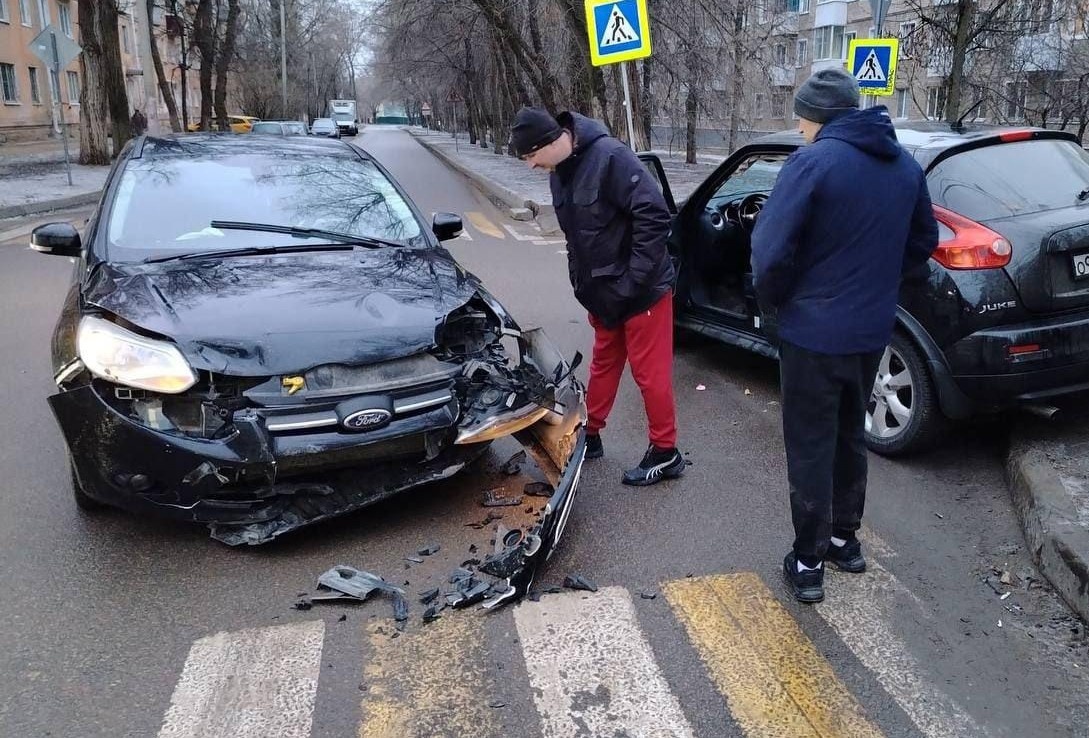 После ДТП стоит сразу вызвать аварийного комиссара