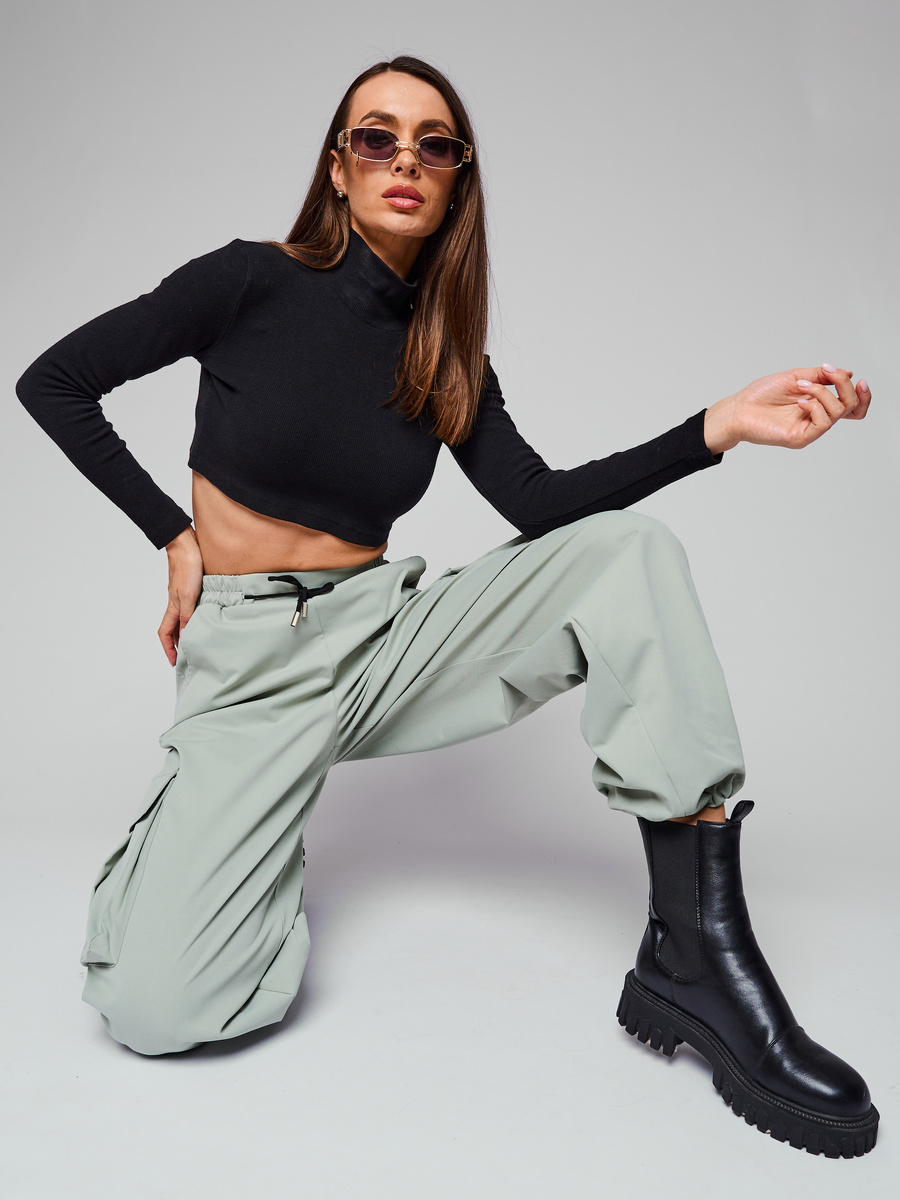 Оливковые брюки карго от MIABONILA