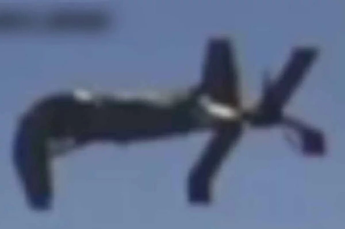    Военблогер Федоров показал кадры пролета БПЛА ВСУ странной формы в зоне СВО