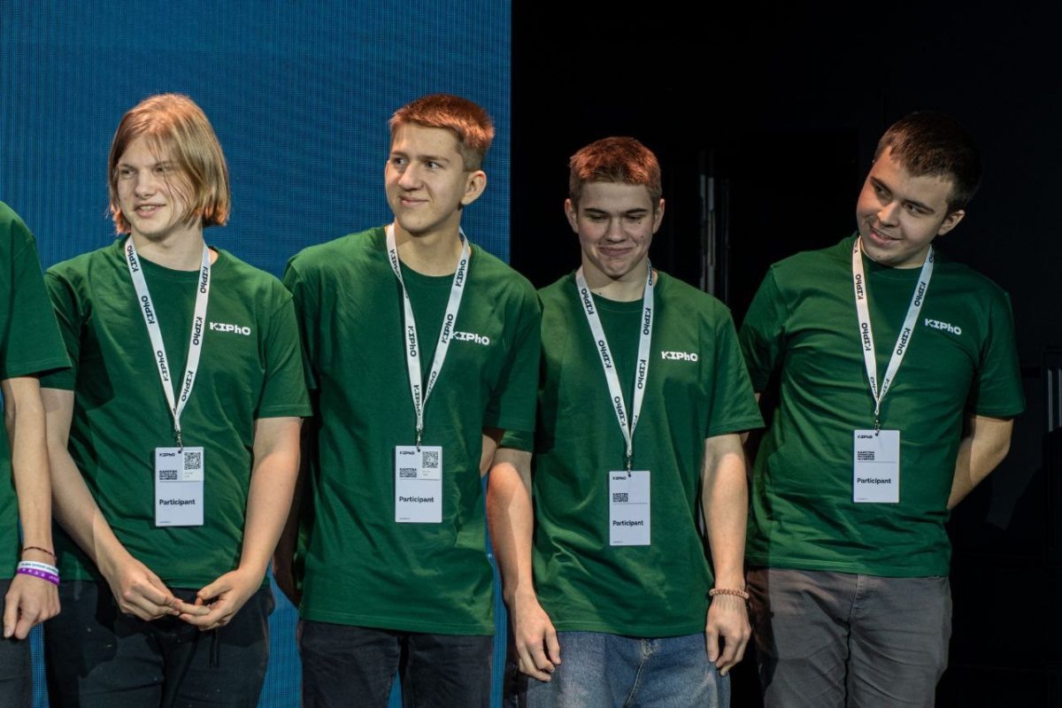    Нижегородские школьники завоевали награды Первой международной олимпиады по физике им. П.Л. Капицы