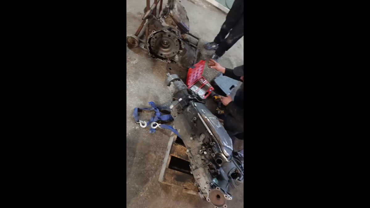 Старая и контрактная коробка на пересадке мозгов