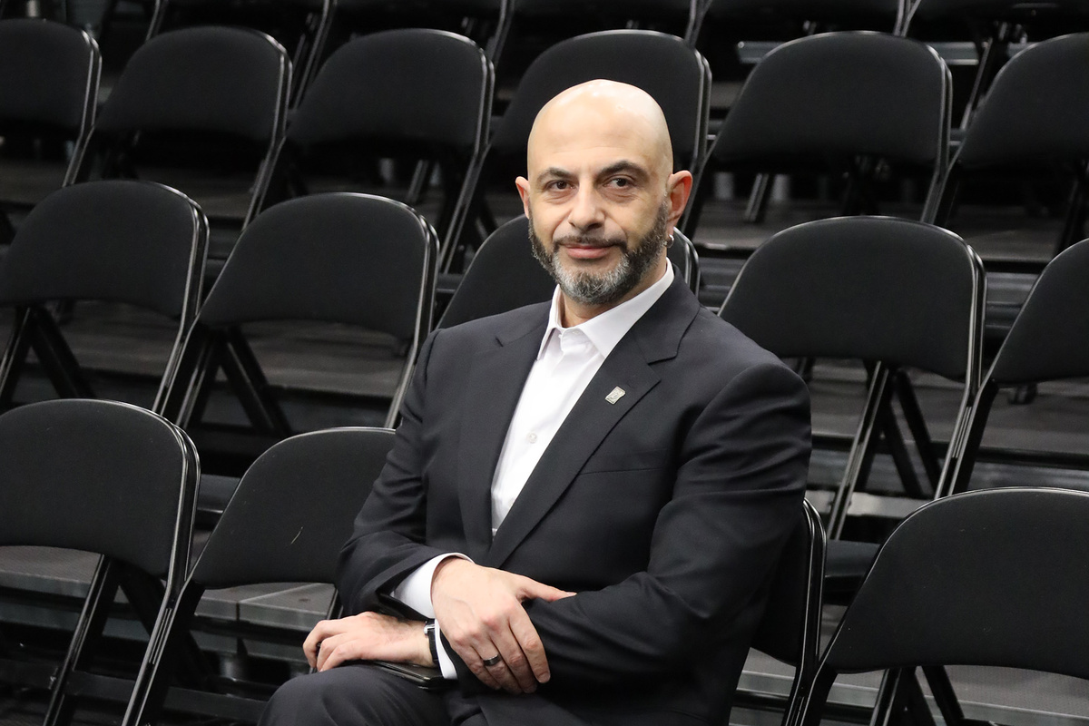    Олег Липовецкий