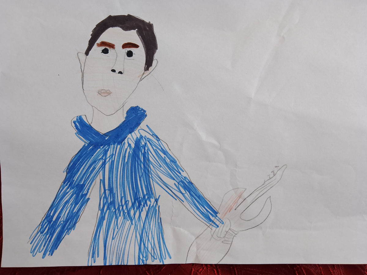 Катя нарисовала Тиму с гитарой))