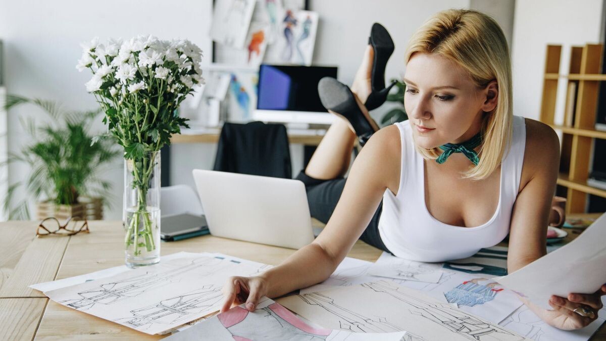     Девушка. Источник: depositphotos.com Автор фото: IraGirich