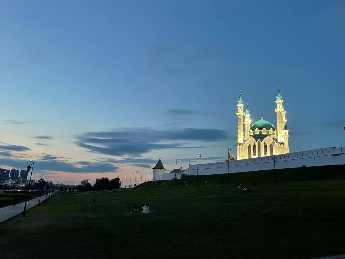    Алина Алмакаева