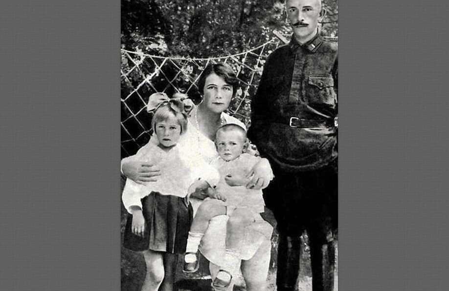 Вельминов в детстве