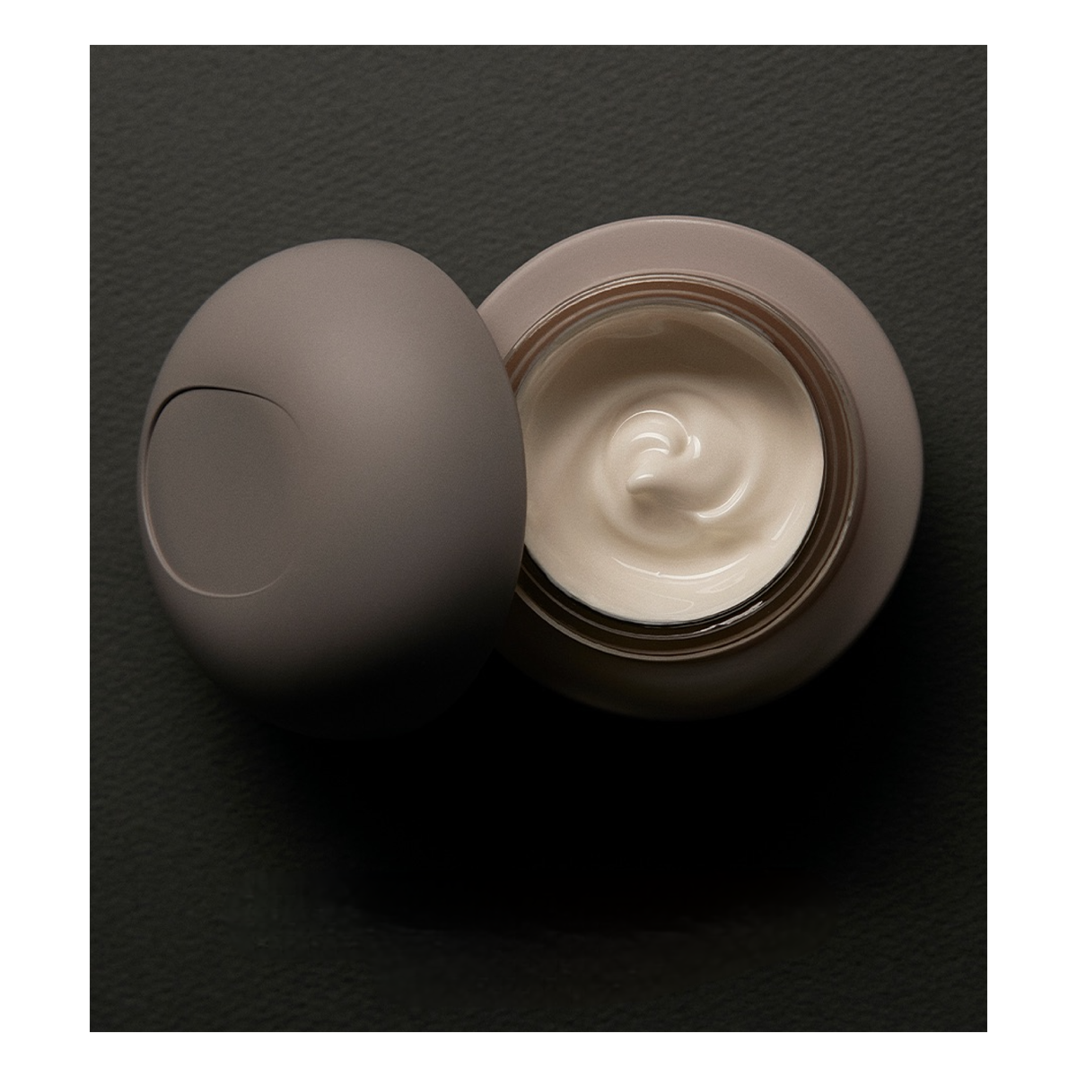 Обновляющий лифтинг-крем Nourish Renewing Cream
