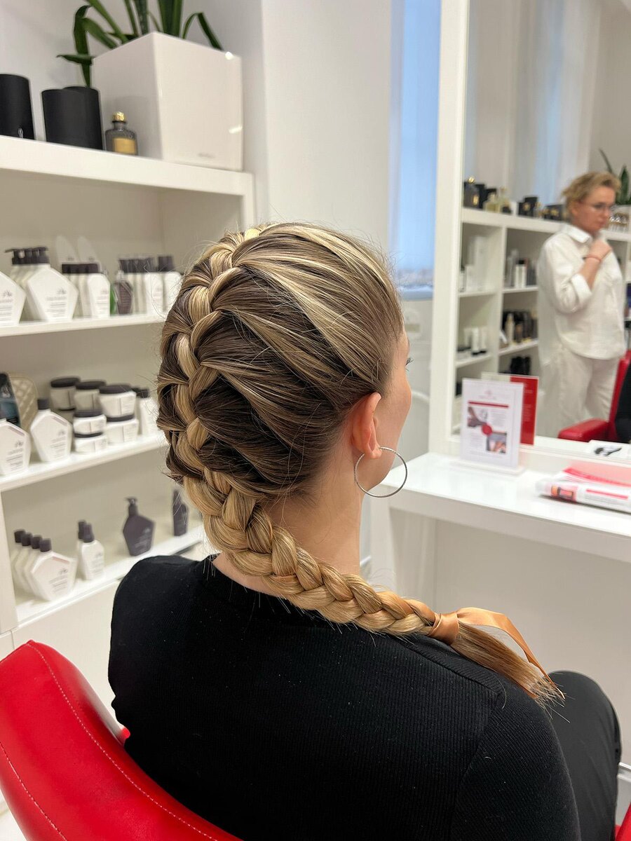 PR служба салонов красоты White Fox📷Классический колосок