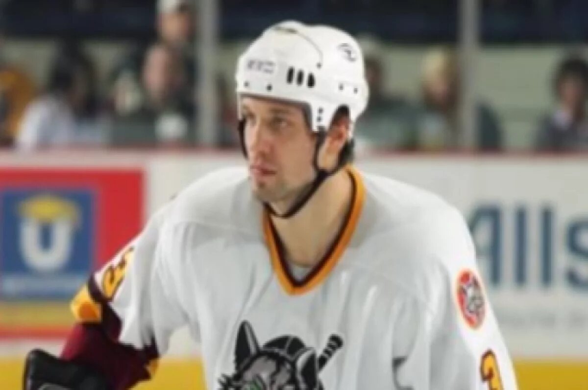    Экс-хоккеист «Барыса» чех Томаш Клоучек погиб в возрасте 45 лет