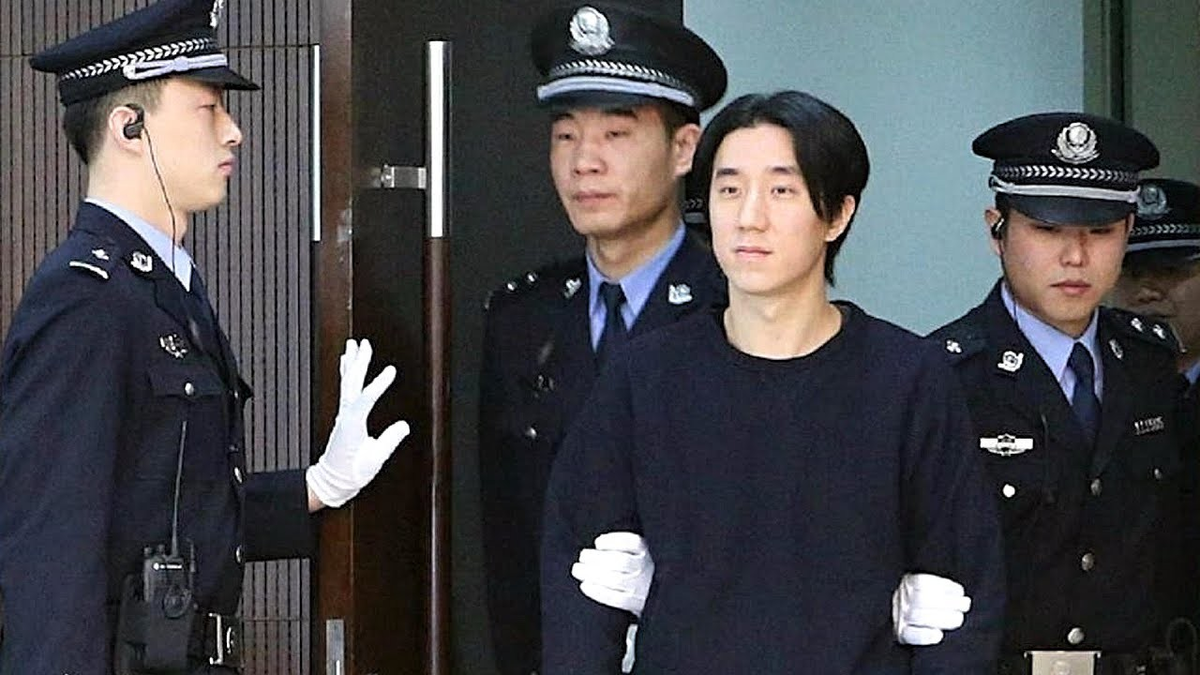 Сына Джеки Чана Джейси ареставали за хранение наркотиков