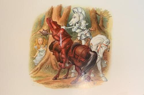 (источник изображения тут: https://postcrossing-forum-upload.s3.dualstack.eu-central-1.amazonaws.com/original/4X/c/6/1/c610639c942869451eb891267da41c2ef2e9d358.jpeg)