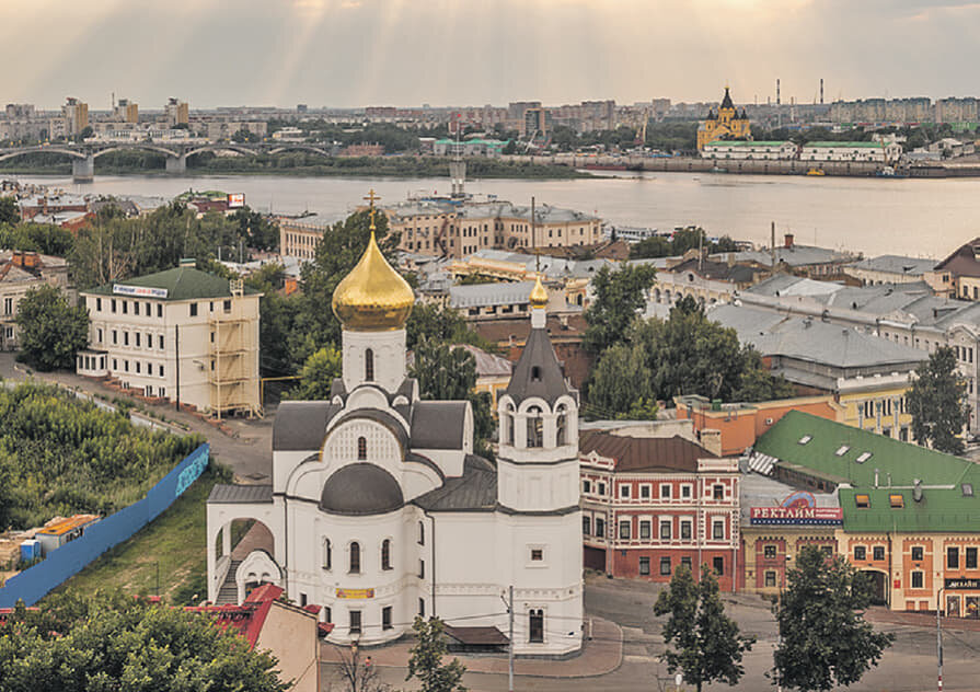 Жизнь здесь не застыла в исторических воспоминаниях и комфортно соседствует с компаниями - разработчиками IT-технологий. Фото: Фотобанк Лори