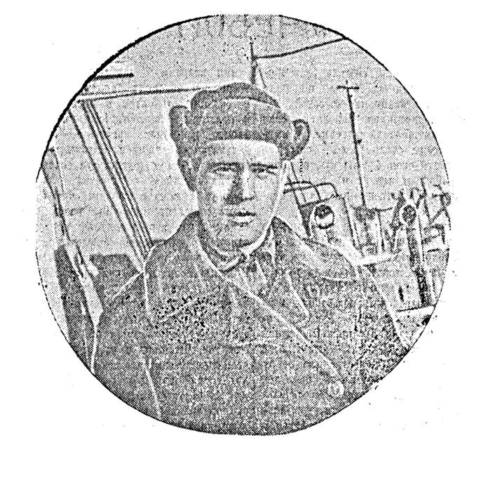 Стахановец мехмастерской Сахгосрыбтреста тов. Галушкин выполняет норму по ремонту судов на 270 проц.