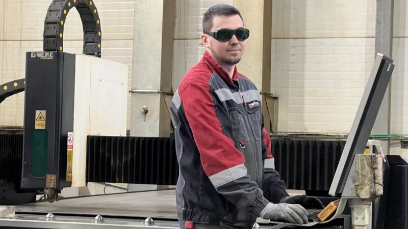     На производстве ГК «СПИКОМ». Софья Комарова