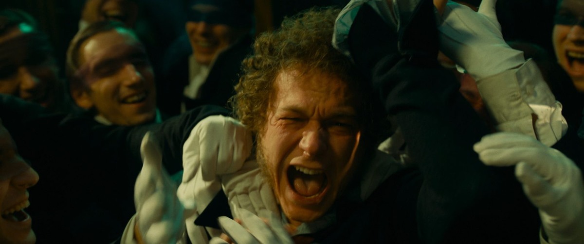 Юра Борисов в фильме «Пророк. История Александра Пушкина». Источник фото:  https://www.kino-teatr.ru/kino/movie/ros/159156/foto/1789012/