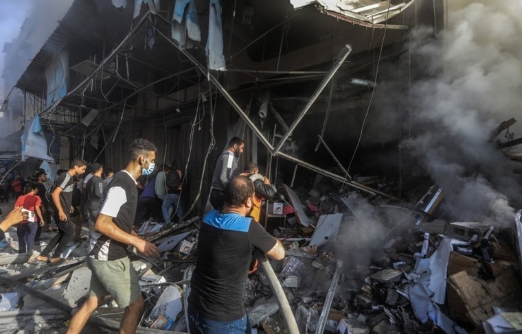     Mohammed Talatene/dpa/Global Look Press