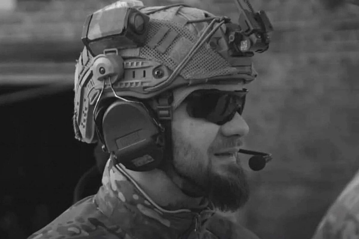    Александр Дроздецкий.