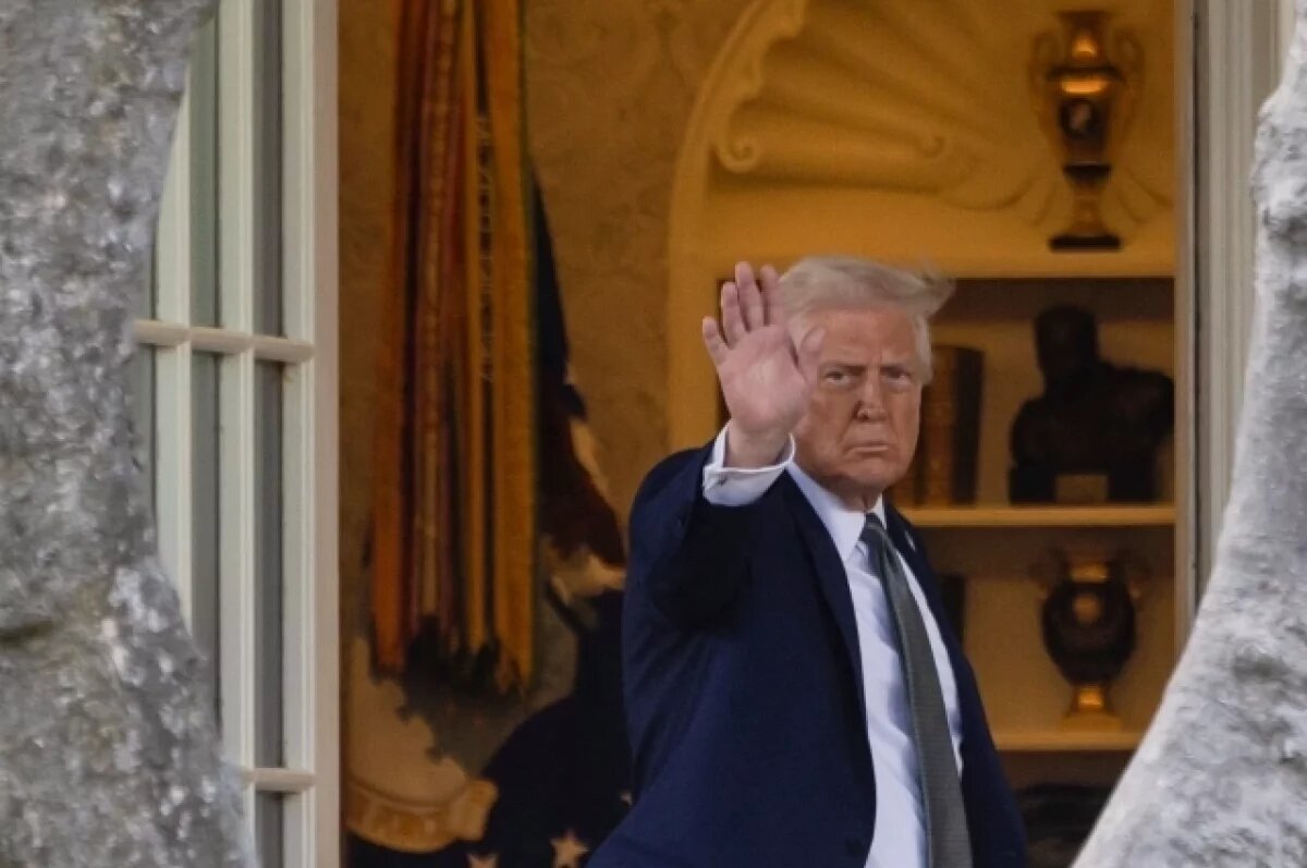    The Economist: в Киеве заявили, что Трамп их «терпеть не может»