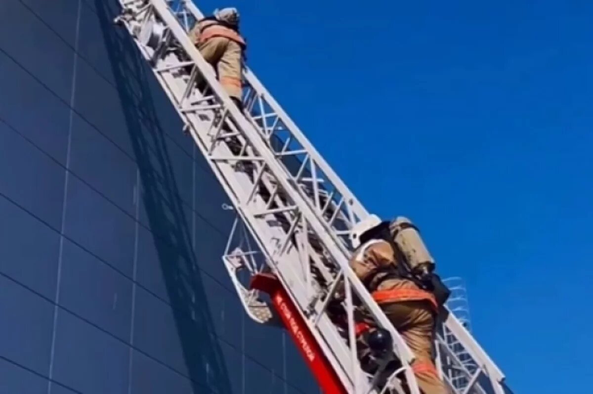    Сотрудники МЧС спасли зрителей из кинотеатра в Улан-Удэ во время учений