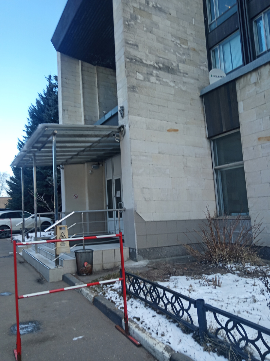 от этого клиента я в этом году 2 раза НГ подарки возила)