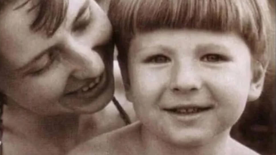 Заниматься фигурным катанием Алексей Ягудин начал в 1984 году в возрасте четырех лет.📷Фото: @alexei.yagudin