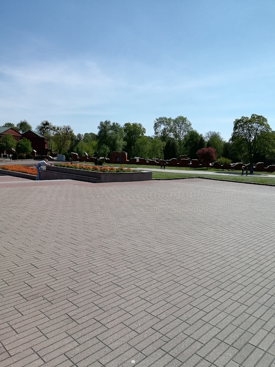 Панорамно Площадь Церемониалов (листайте по стрелке – всего 5 фотографий)