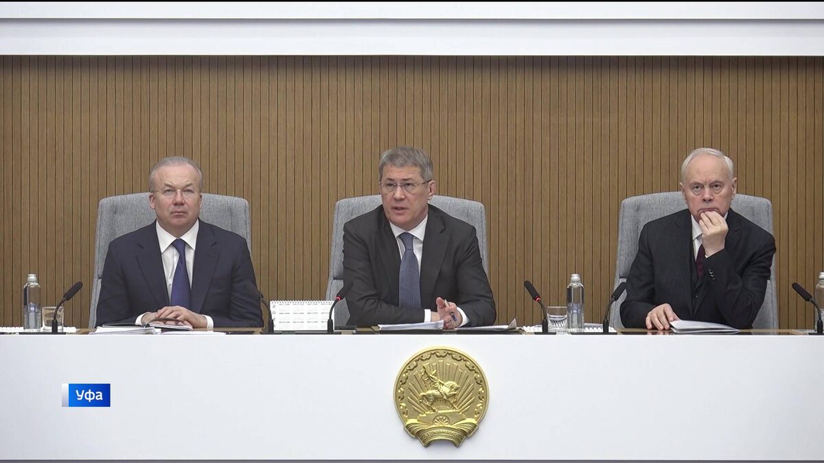    Срок до 1 апреля: Глава Башкортостана Радий Хабиров дал поручение привести в порядок городские улицы