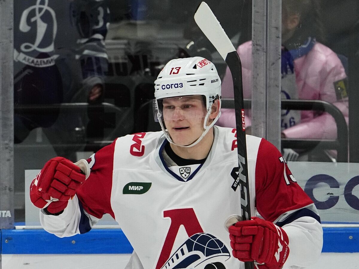    Хоккеист "Локомотива" Степан Никулин© РИА Новости / Александр Вильф
